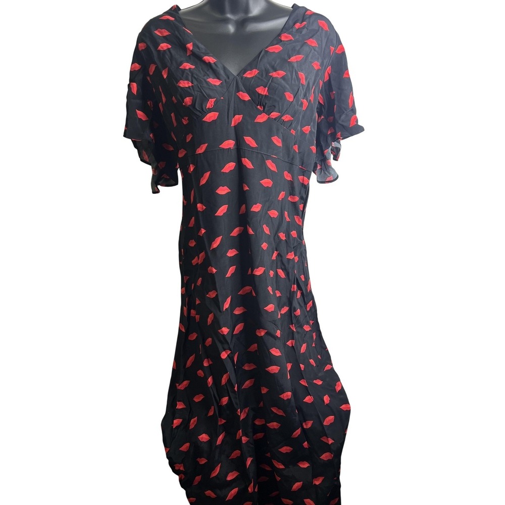 A New Day Dress Womens 6‎ Black Red Lips Print Midi Flowy V Neck Short Sleeve